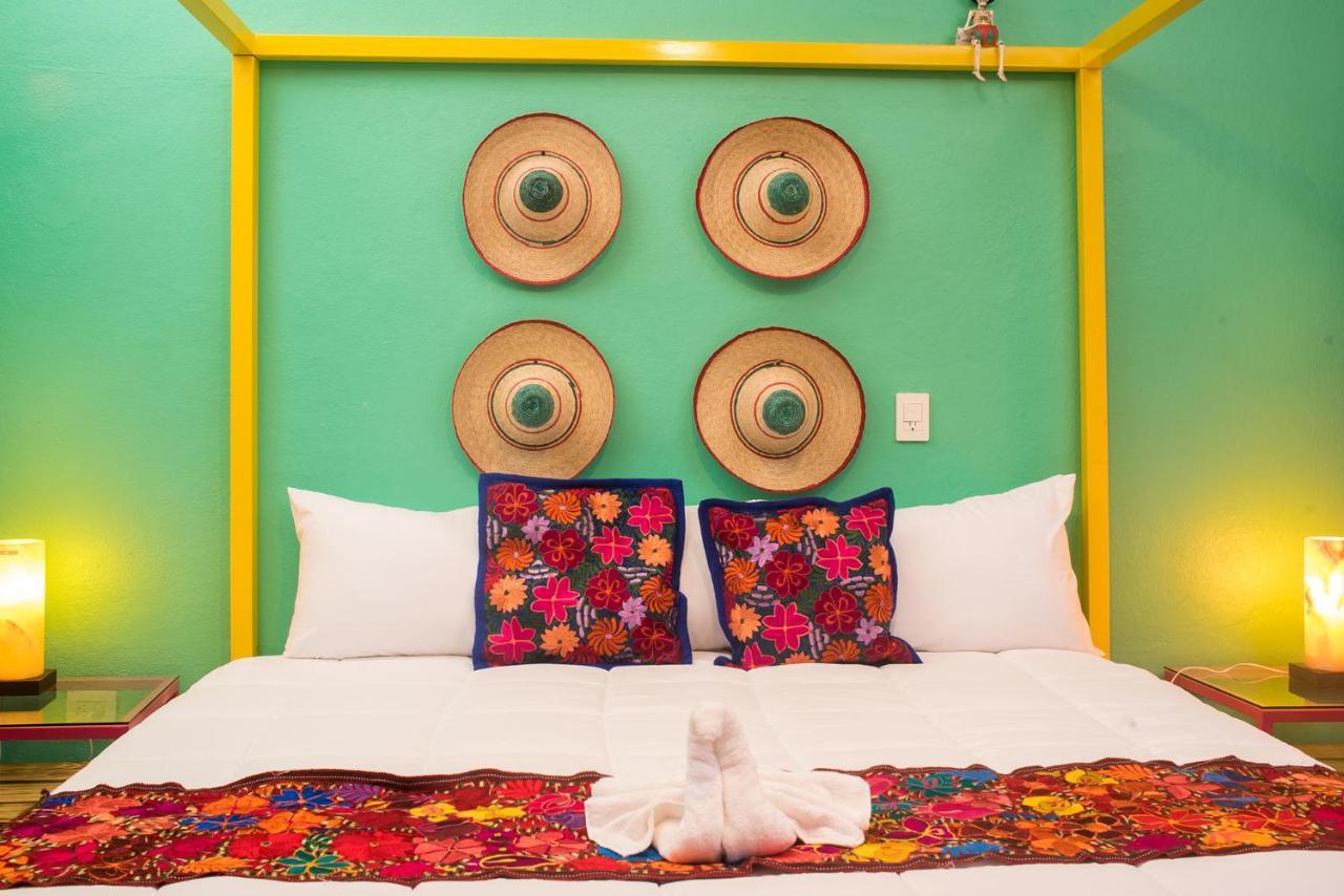 Casa Maria Malecon Hotel Puerto Vallarta Room photo