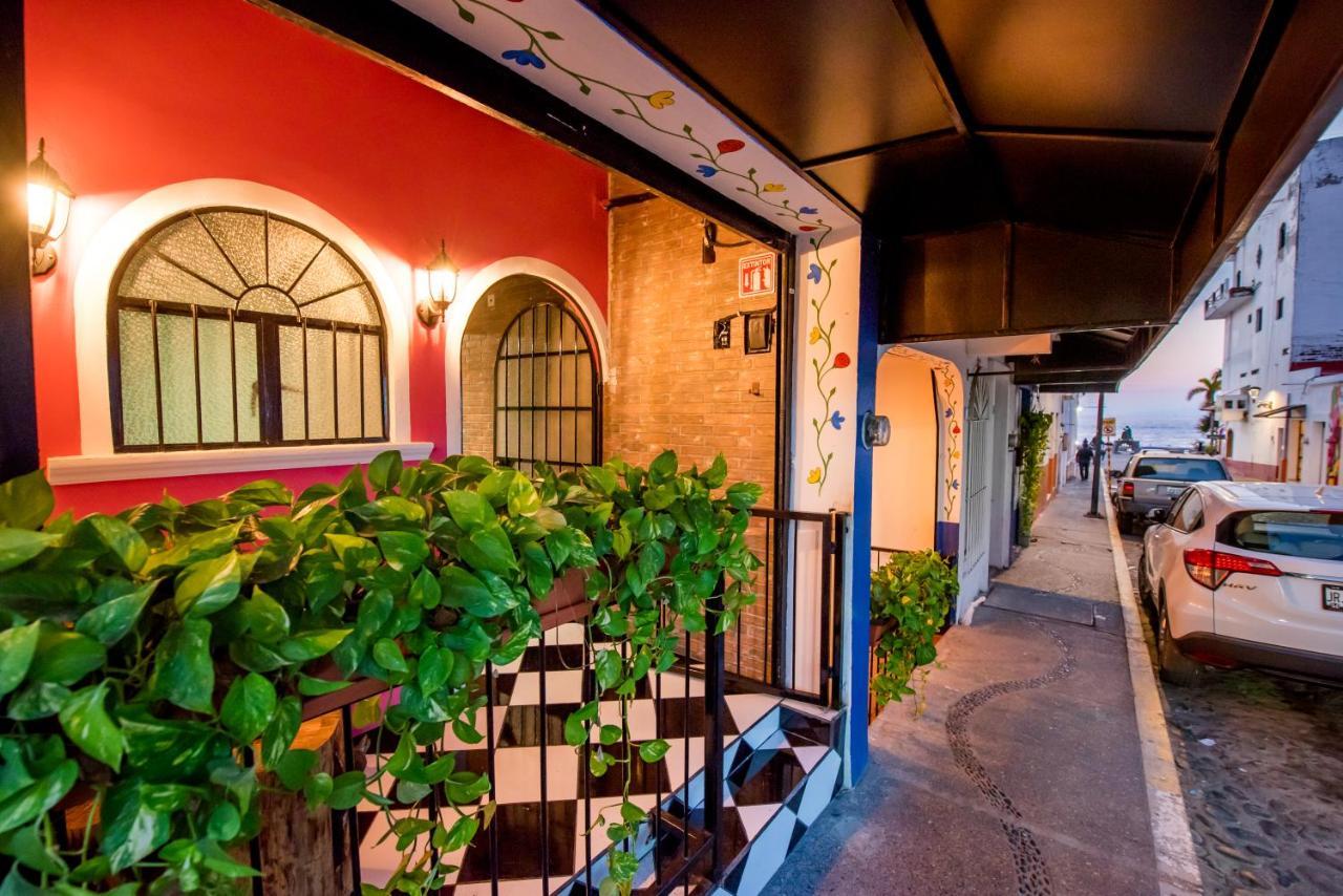 Casa Maria Malecon Hotel Puerto Vallarta Exterior photo